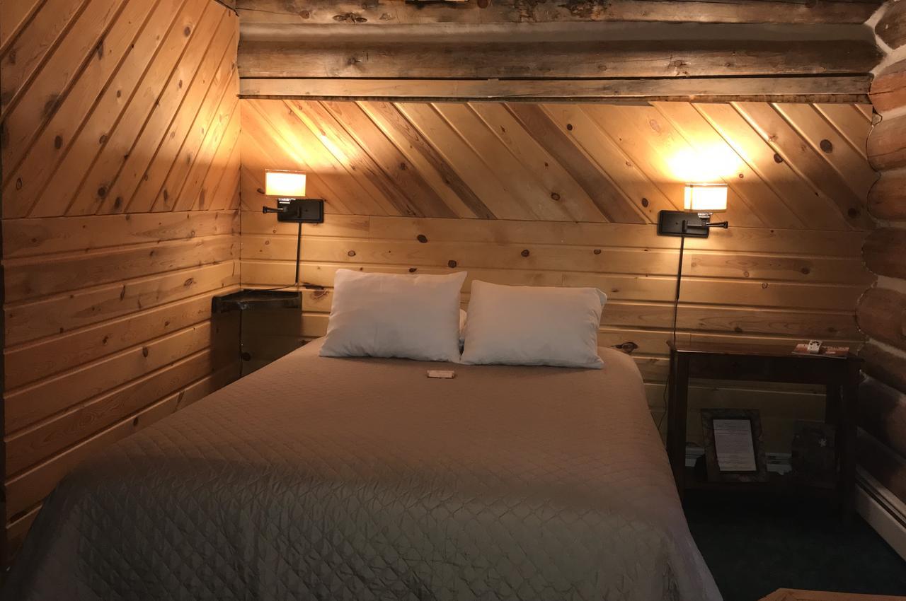 Judith Mountain Lodge